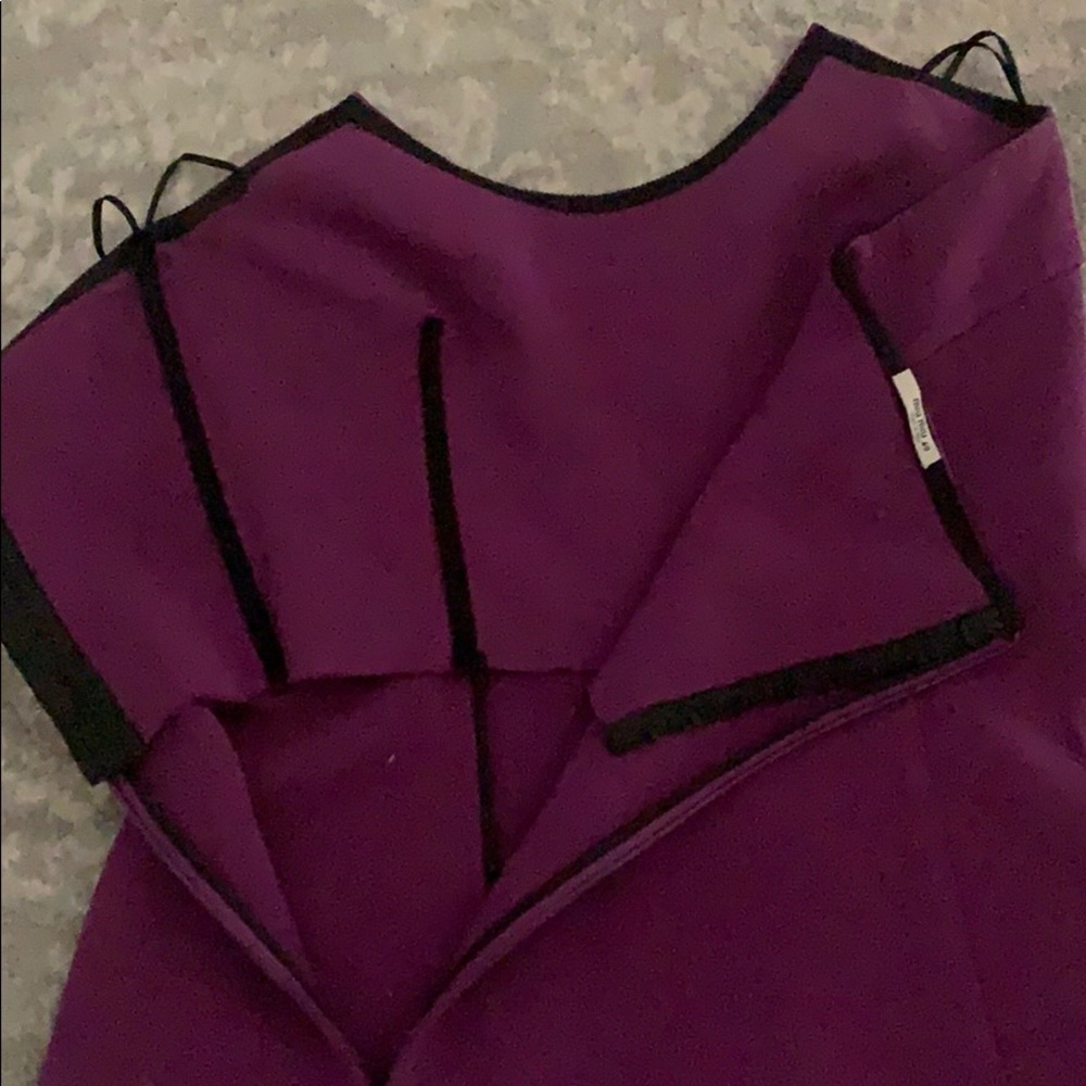 Dress - Picture 4 of 4